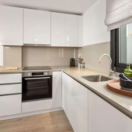 Luxury 3bed Penthouse - Apartment *